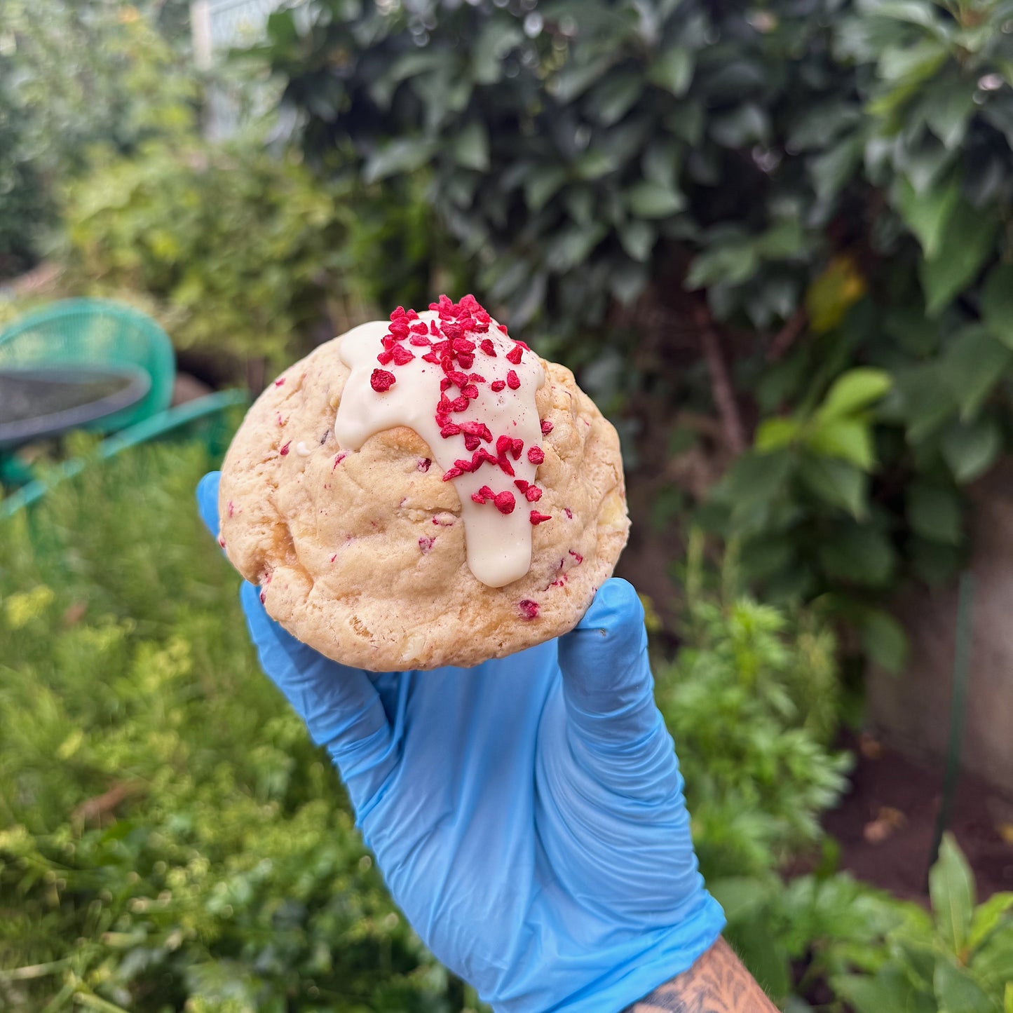 Raspberry Ripple Cheesecake Cookie