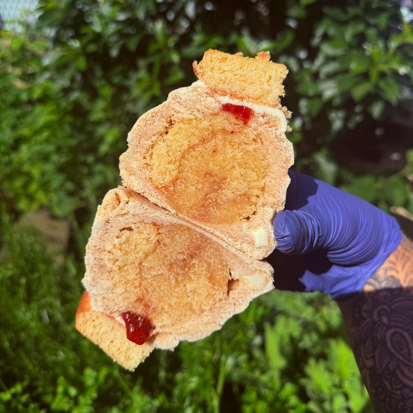Viccy Sponge Stuffed Cookies